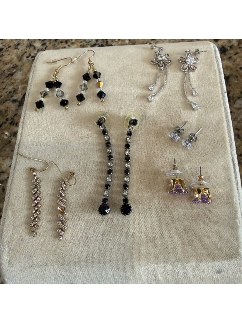 Lot Of 6 Pairs Of Earrings Pierced